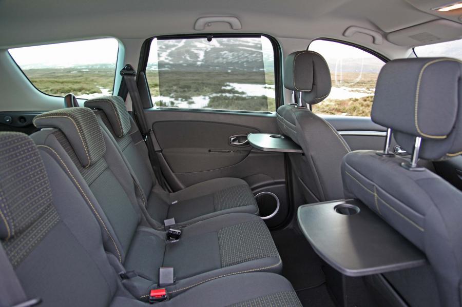 Интерьер Renault Grand Scenic (JZ) 2009 года  (UK) (фото 33 из 35)